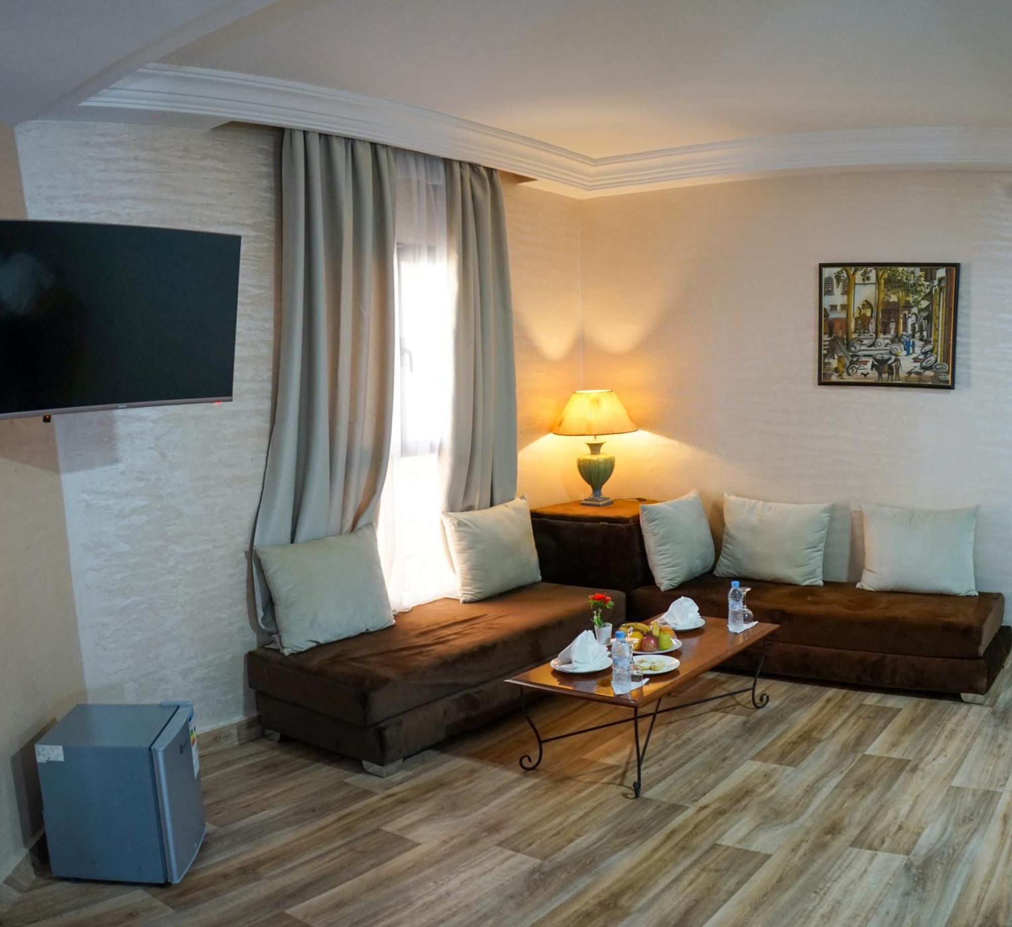 Hotel Nouzha Fes Exterior photo