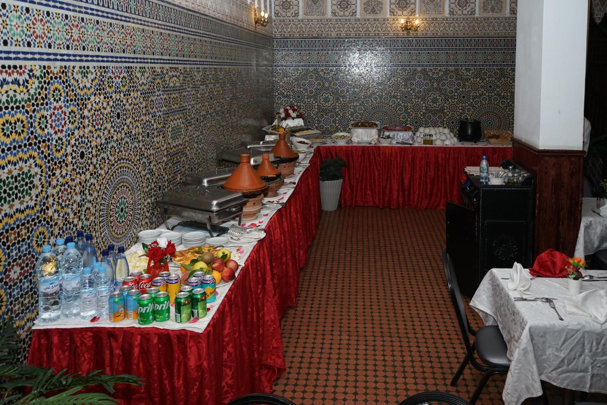 Hotel Nouzha Fes Exterior photo